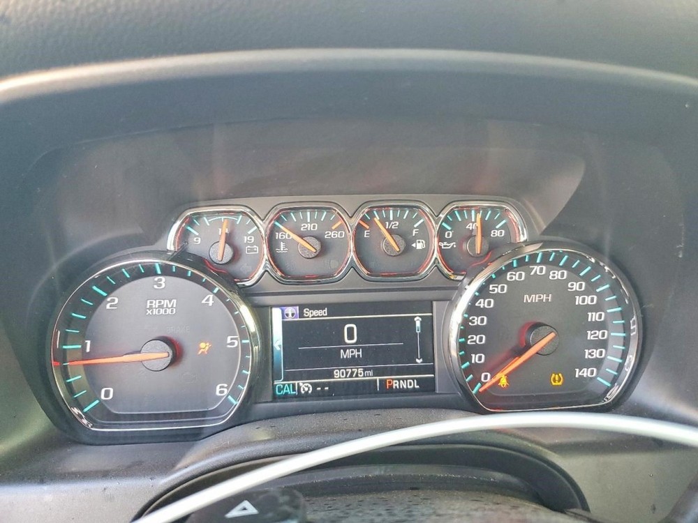 2017 Chevrolet Silverado 1500 Hitch/Tow Hook/Winch