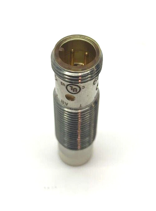 IFM Efector IFS299 Inductive Proximity Sensor Threaded