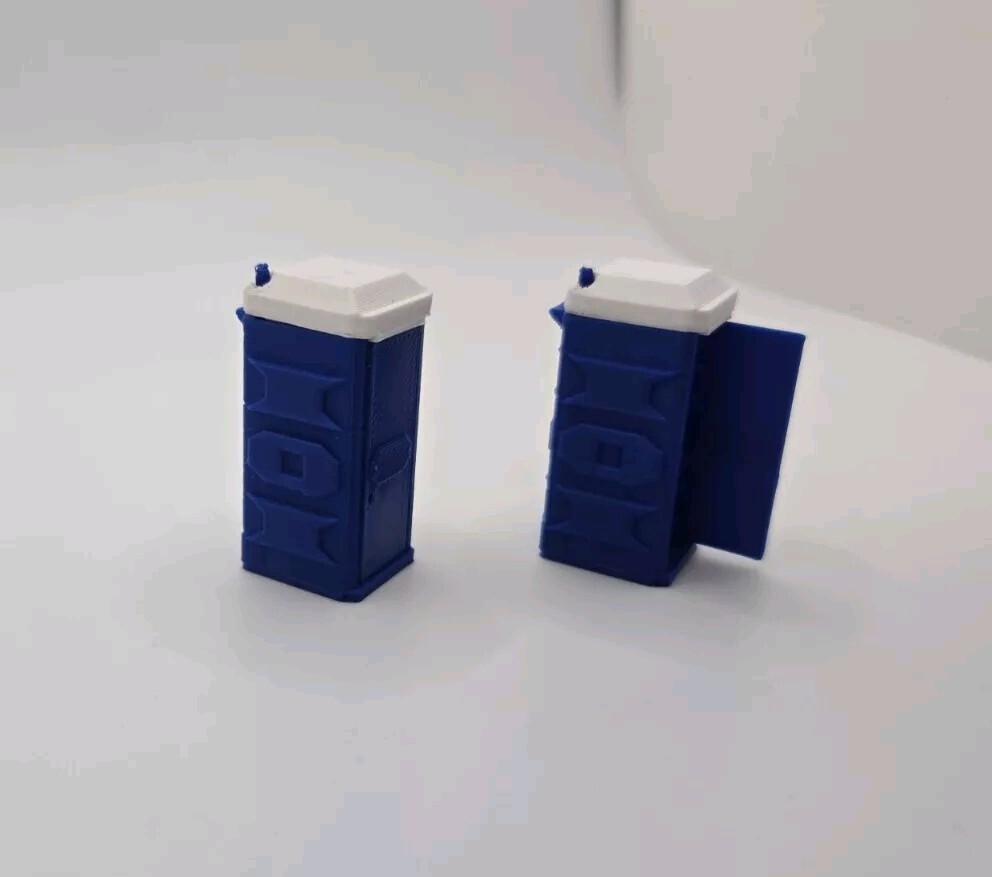 1:64 scale porta-potty diorama accessory dark blue with white top