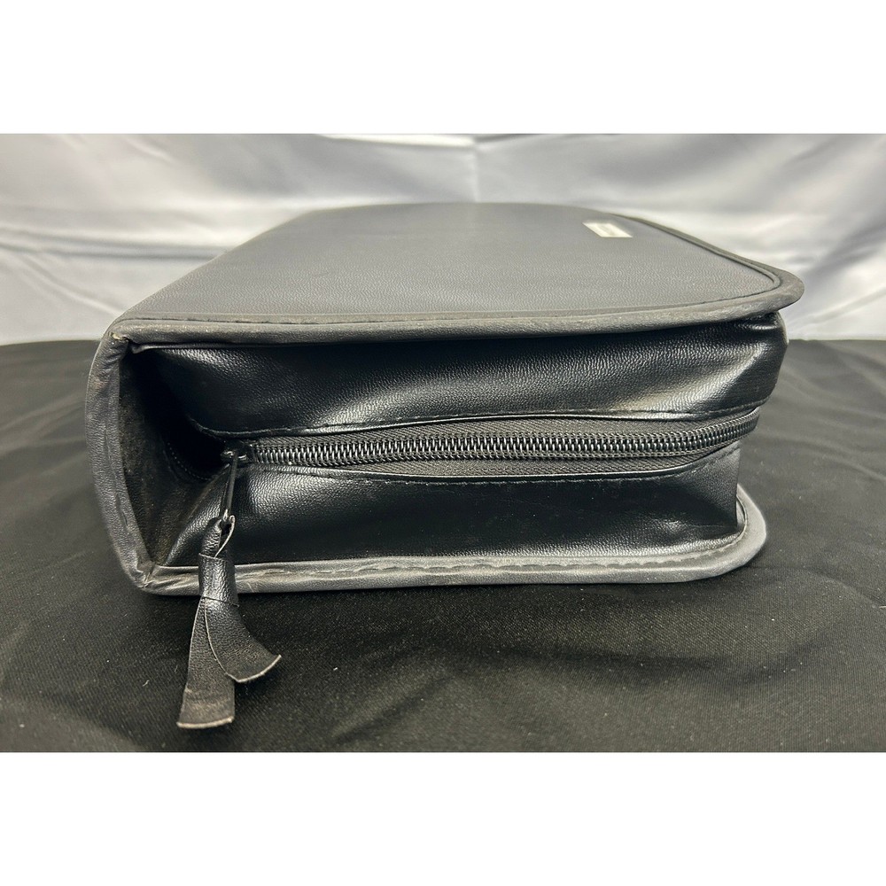 Protocol Portable Golf Putting Putter Ball Set With Case