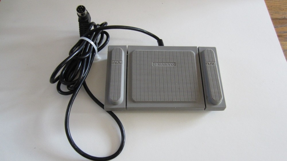 Sanyo Model FS-92  2-Button /back/play  Transcriber Foot Control Pedal