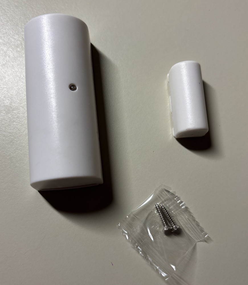 5 SimpliSafe Gen 1 Entry Sensor Model ES1000 White Working Great