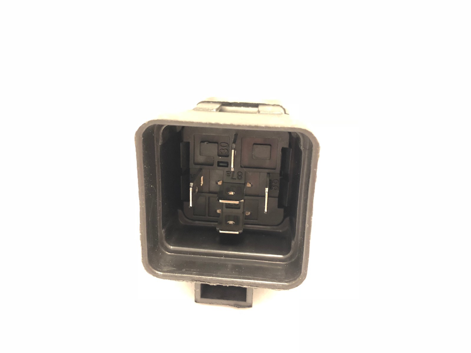 12 VOLT WATERPROOF SPDT RELAYS & SOCKETS KIT 40A 12V FOR AUTOMOTIVE DIY (2 pcs)