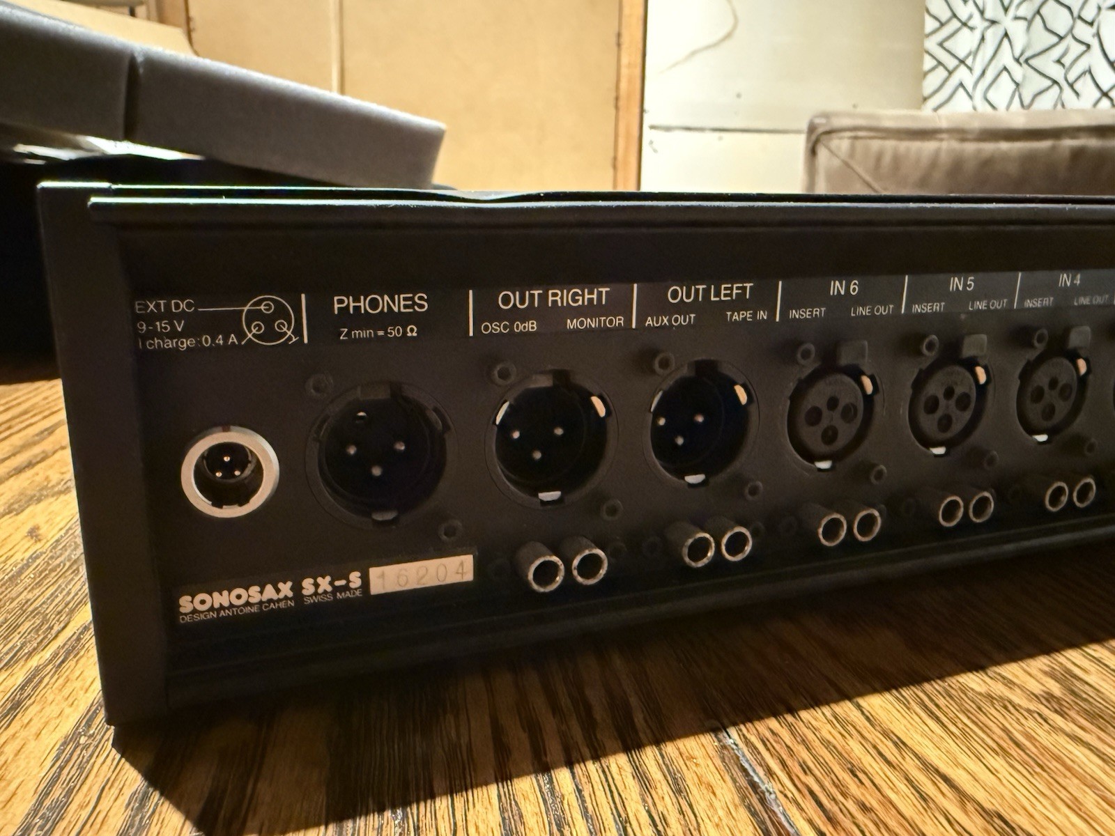 Sonosax SX-S6 Portable Mixing Console With Accessories and Flight Case