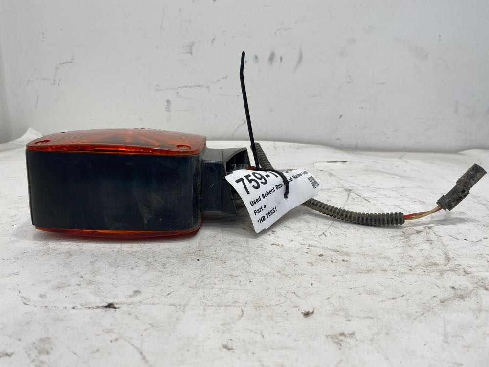 2018 Bluebird School Bus Marker Light (759-10604)