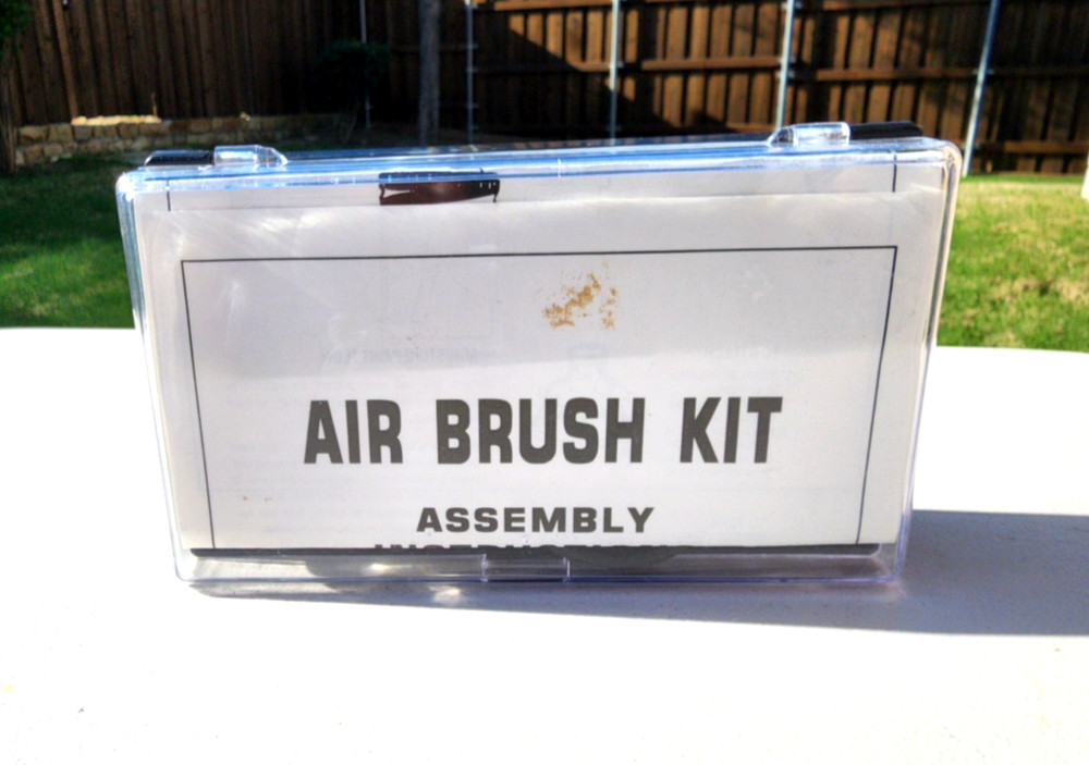 Airbrush Kit with Hose, 2 Jars, Assembly Instructions