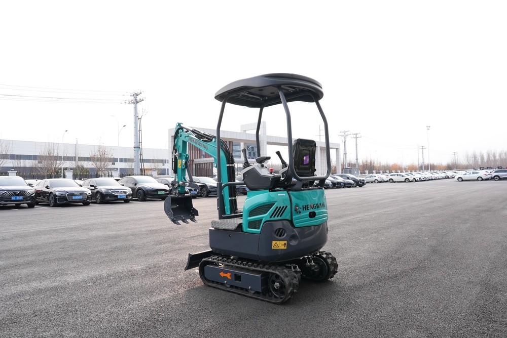 B&S EPA engine，13.5hp mini excavator, pilot control system,, free delivery.