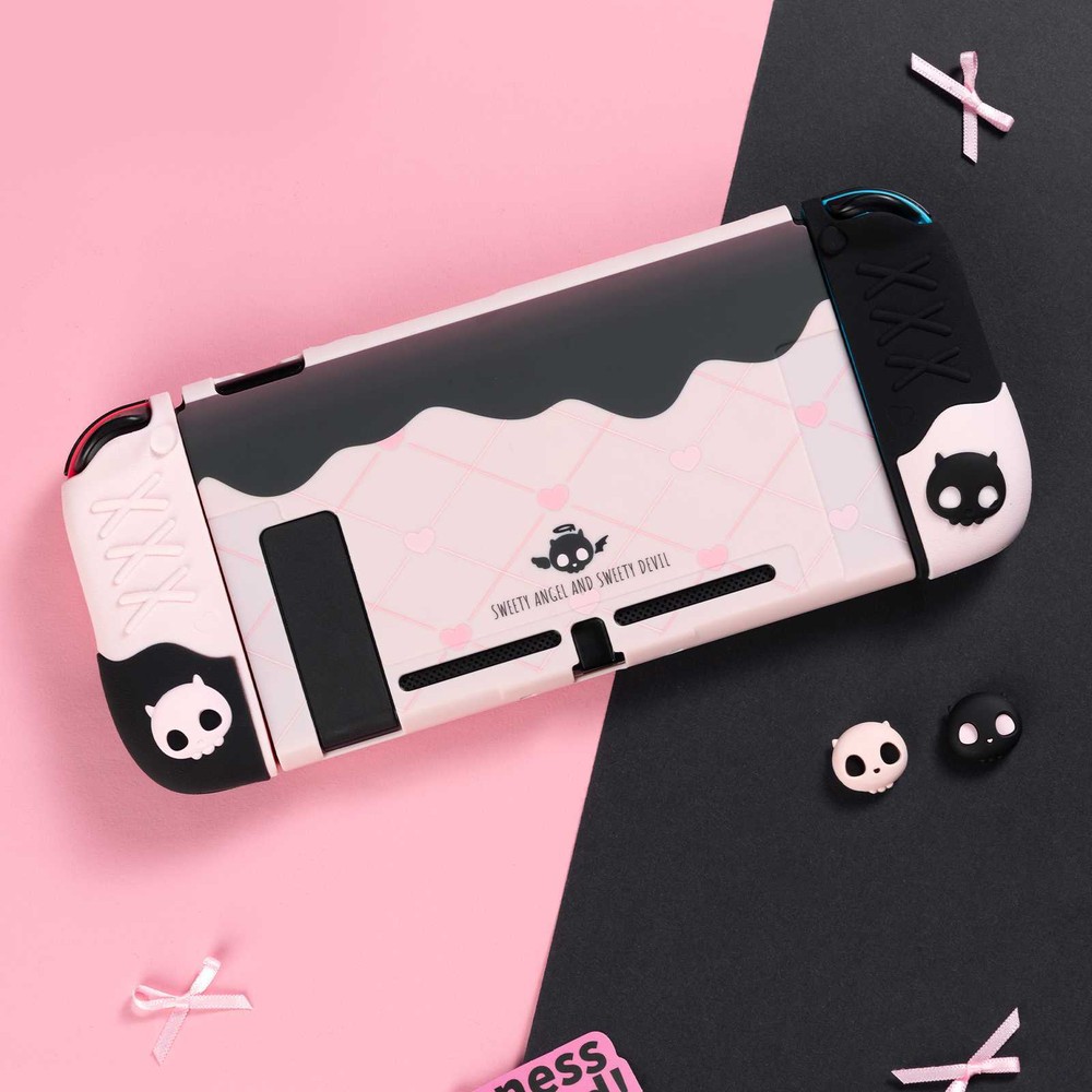 GeekShare Case for Nintendo Switch/OLED HardShell Silicone Joycon Cover Skull