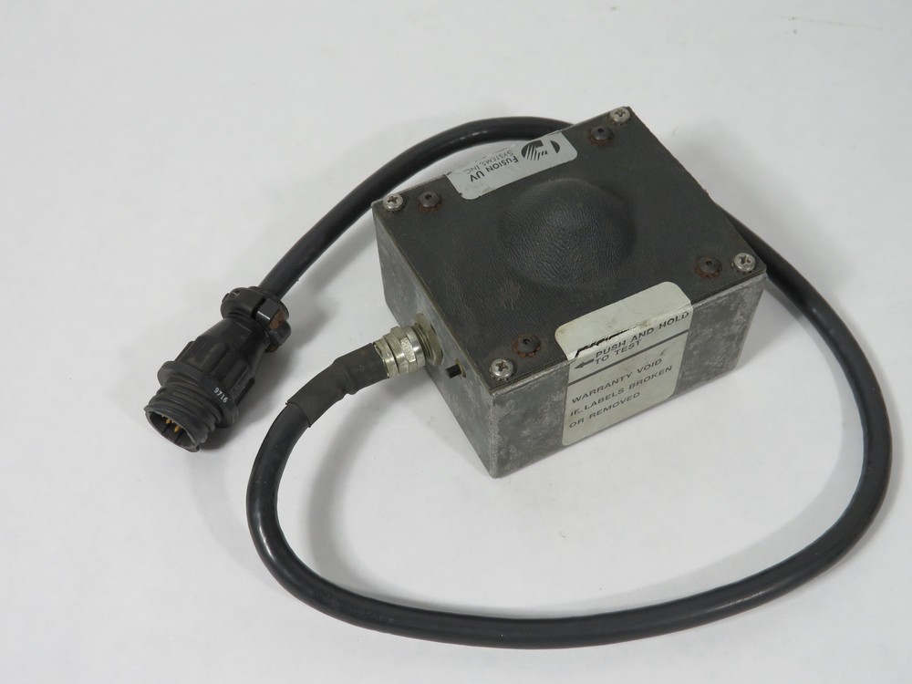 Fusion UV RF-1 07996 RF Detector Module LIFTING TOP USED