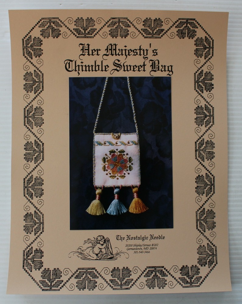 Her Majesty's Thimble Sweet Bag - by Nostalgic Needle