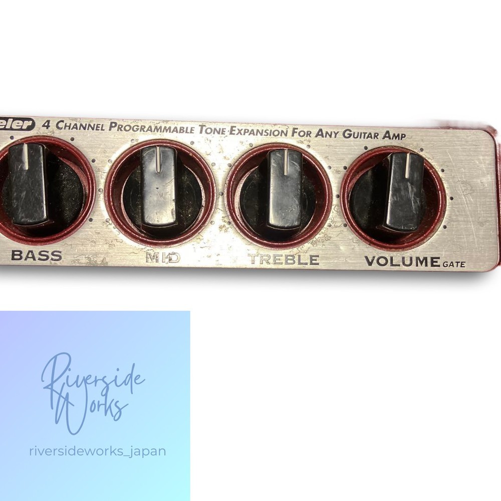 LINE6 AM4 Amp Modeler Simulator