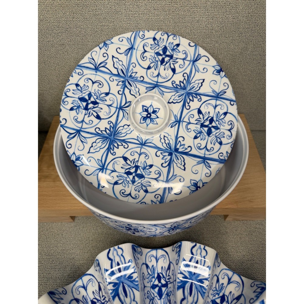 House & Garden spinning Melamine Taco Serving Set Blue White Tile Pattern 2 Pc
