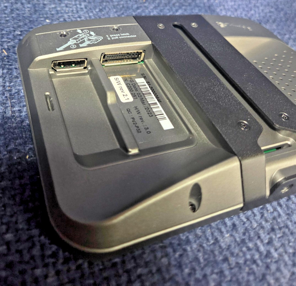 Trimble Carcube LCD Touchscreen Display C200 251 with Screen Protector DOM 2023