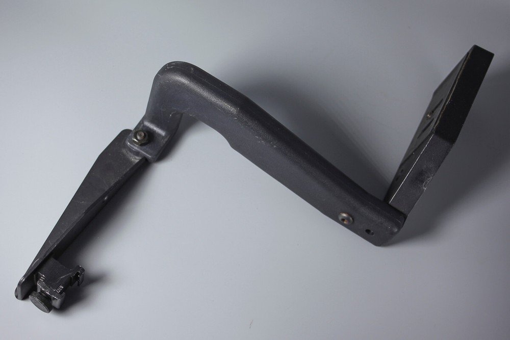 Camera flash bracket