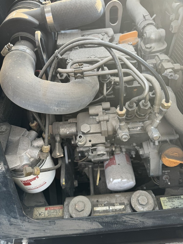 thermo king tripac apu Engine TK270 (Work Hours 179)