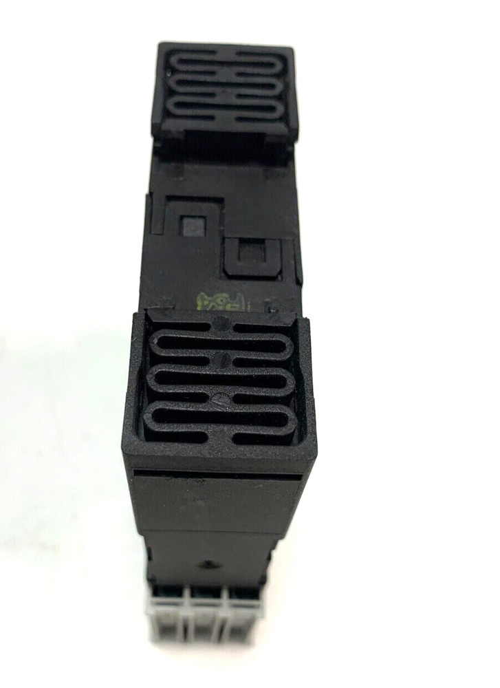 New! SIEMENS 3RP1540-1AW31 MULTI-FUNCTION TIMER TIME RELAY