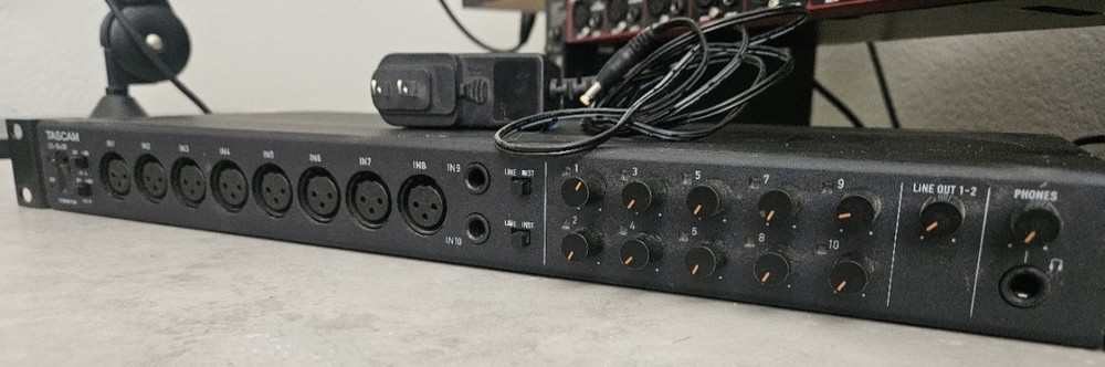 TASCAM US16X08 16-Mic Line Rackmount Audio Interface with MIDI