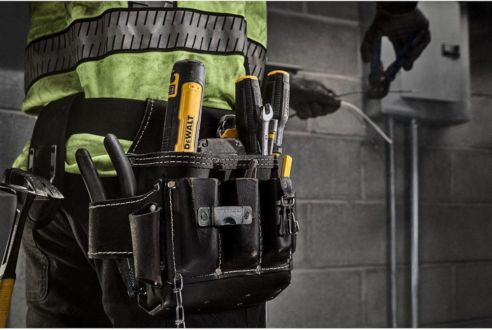 DEWALT Cordless Screwdriver USB Rechargeable with FLEXDRIVE Control