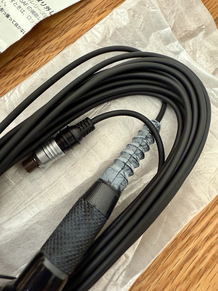 Mamiya 645AF Electromagnetic Cable Release RE402 *OPEN BOX* NEVER USED