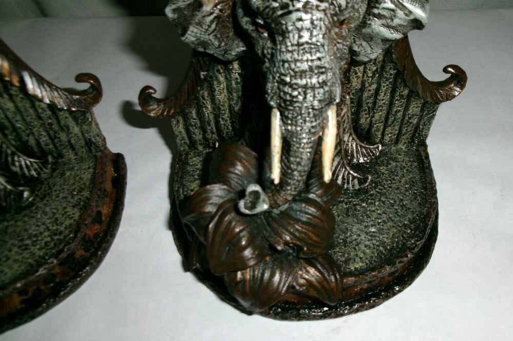 Elephant Head Book Ends set