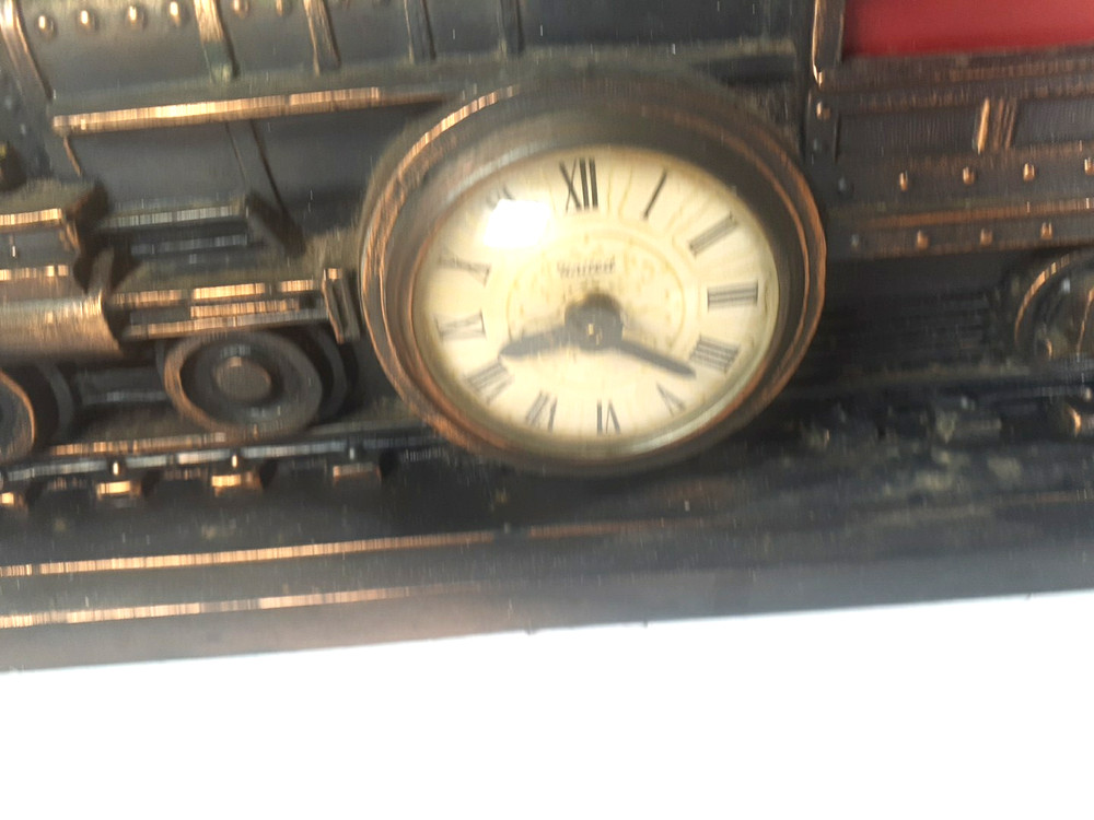 1940s United Clock Co. Choo Choo Clock, Running