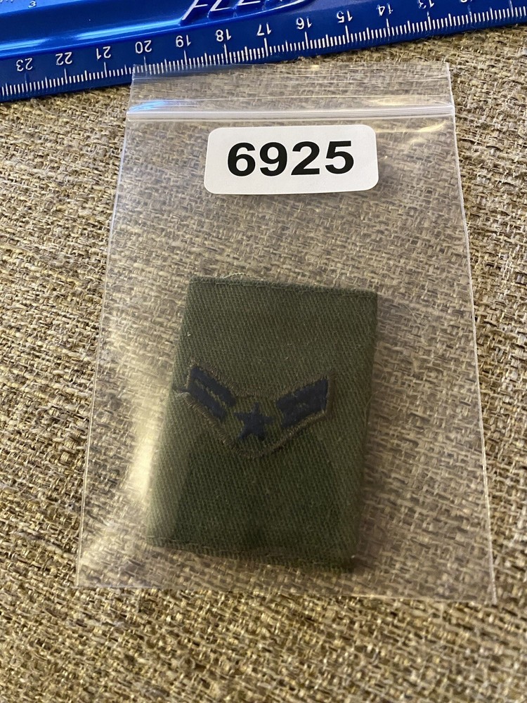 US Air Force Airman First Class Loop Enlisted Rank Insignia Patch Single Slip On