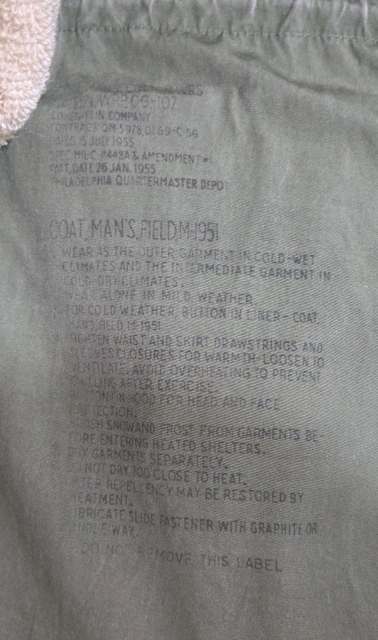 Vintage US ARMY Field Jacket SMALL