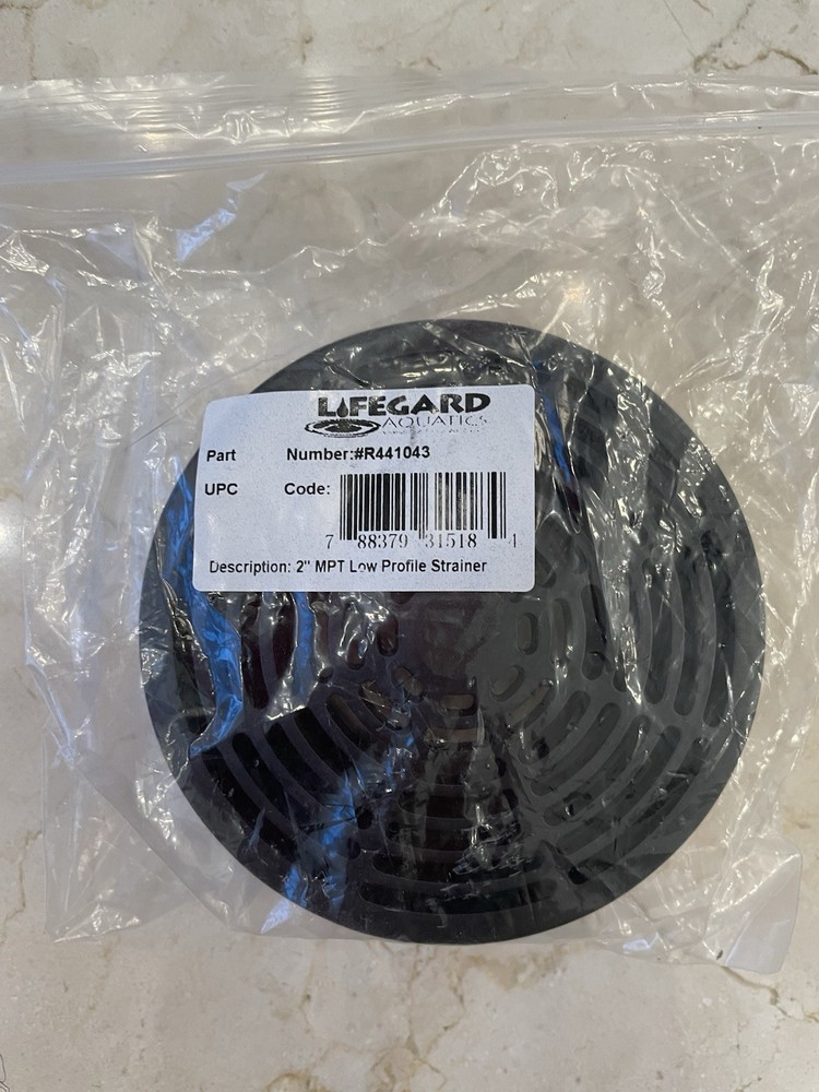 Lifegard Aquatics 2" MPT Low Profile Strainer