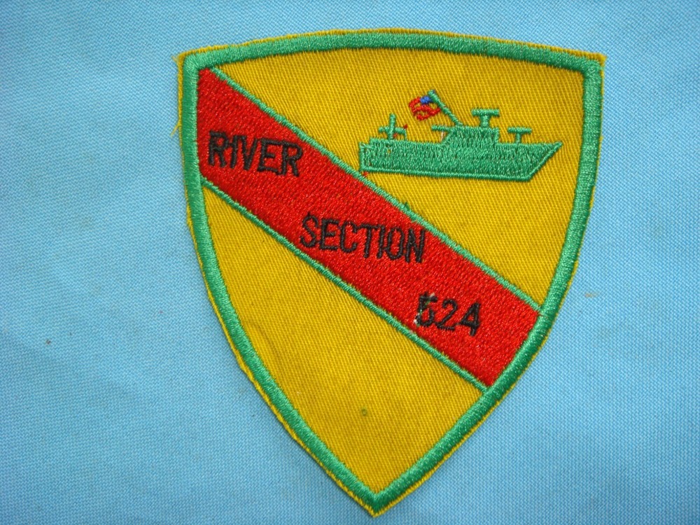 VIETNAM  WAR PATCH, US NAVY RIVER SECTION 524