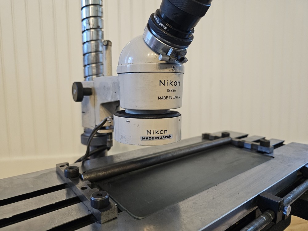 Nikon Measurescope Toolmakers Measuring Microscope X-Y Table Brown & Sharp Dials