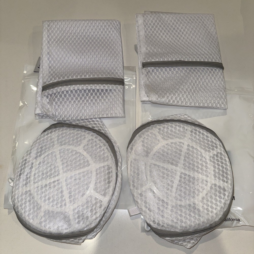 BLISSY White Mesh Laundry Bags x2: Rectangular & Cylindrical. NEW.