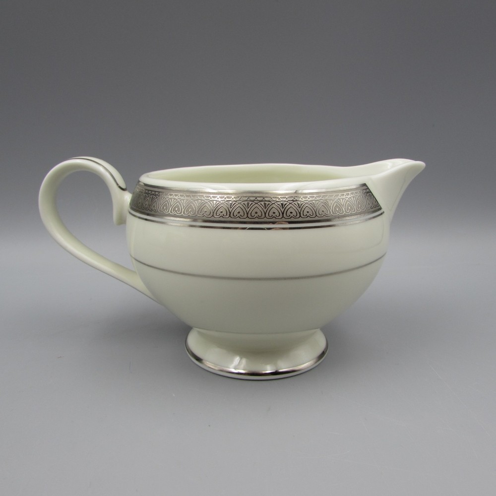 Mikasa Fine China PALATIAL PLATINUM 4pc Serving Set