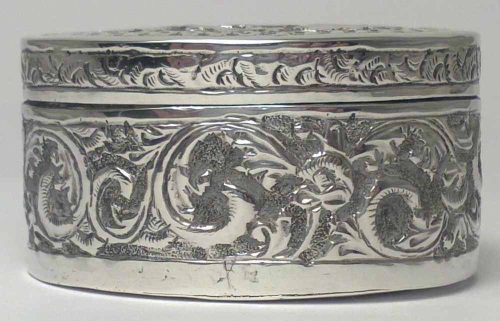 Vintage 800 Silver Trinket / Ring Box (Hand Crafted)–poss. Middle Eastern (34g)