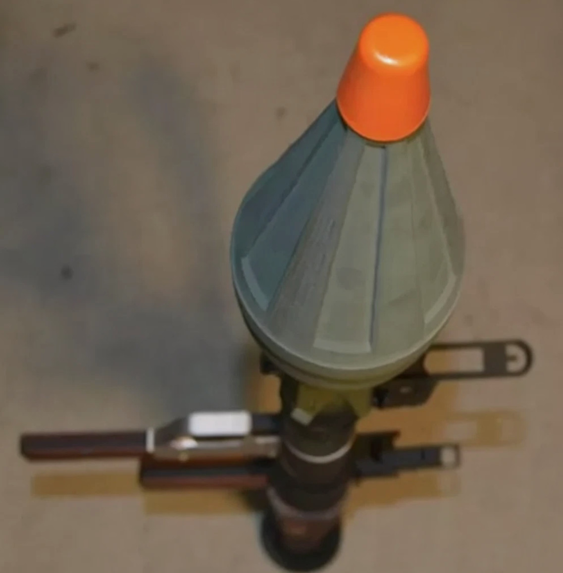 Full-Size RPG-7 Replica Prop – PVC Reinforced, Painted & Weathered orange tip