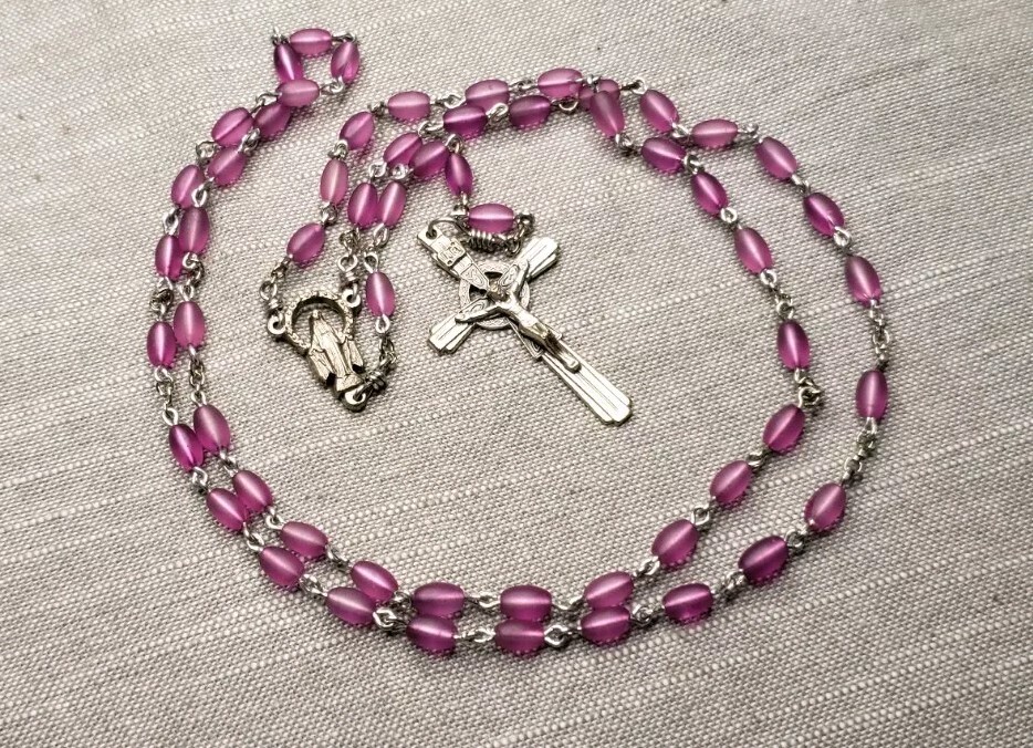 Vintage Rosary Catholic Celtic Cross Pink Beads Christian A11