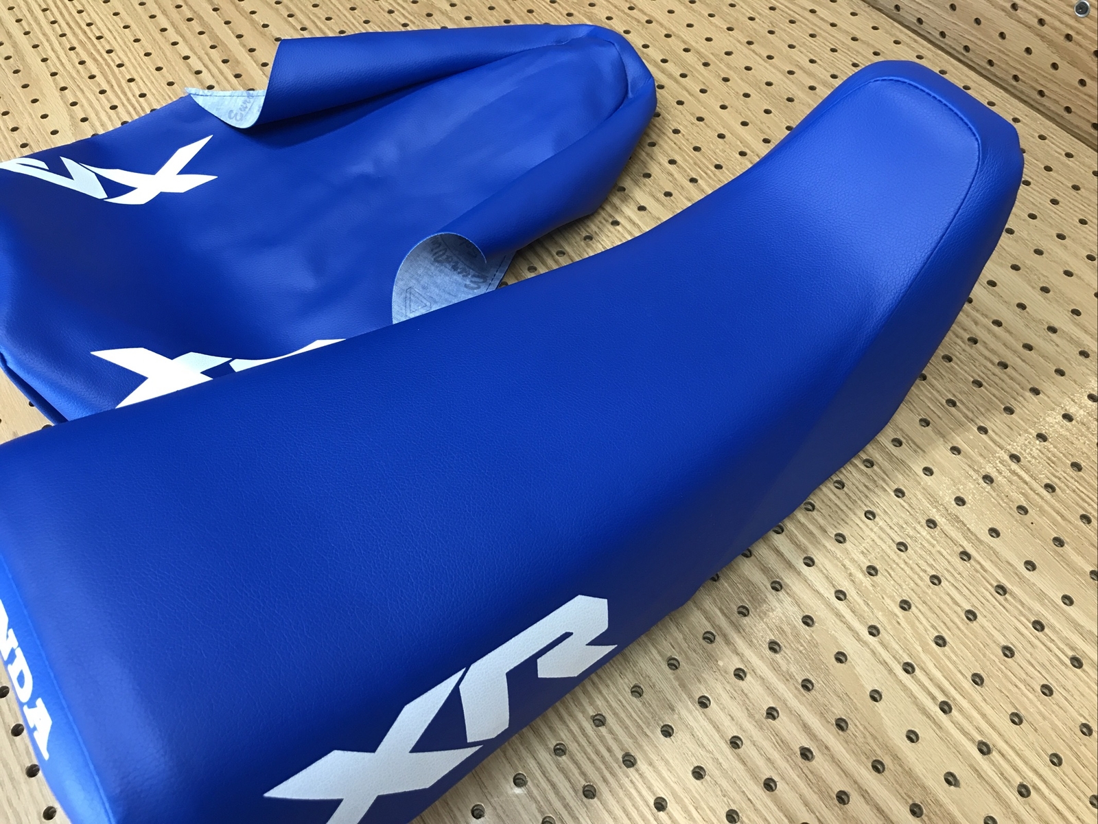 HONDA XR80R XR100R SEAT COVER "blue" 1985 MODEL (H*-177)