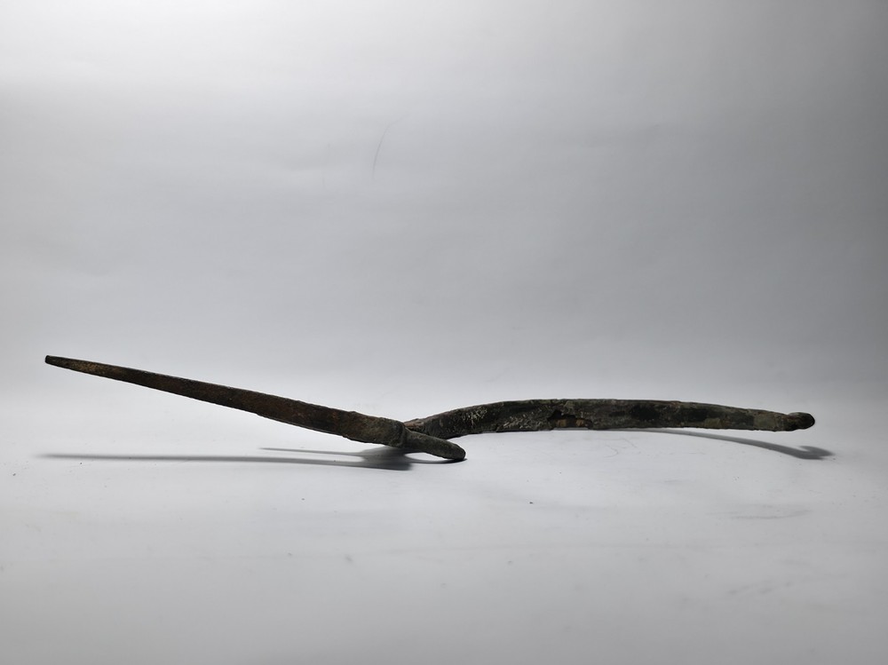 Vintage Antique Cast Iron Gutter Bracket Victorian Primitive Hanger (B4)