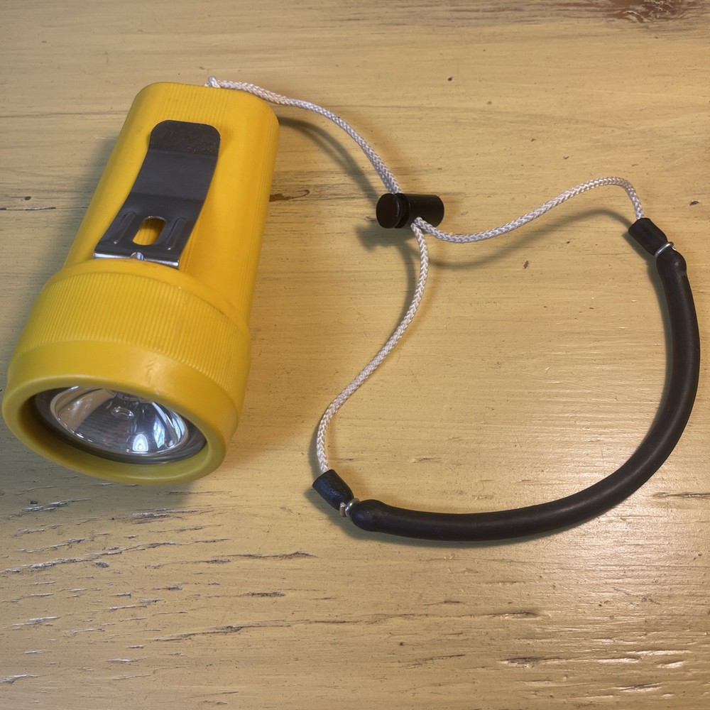 Ikelite MINI C-LITE Underwater Dive Light - VERY CLEAN