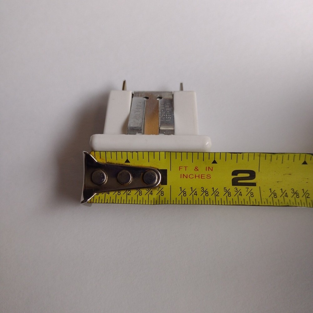 Carling 125-250v Rectangular Panel Mount Indicator Light White With Red Lens