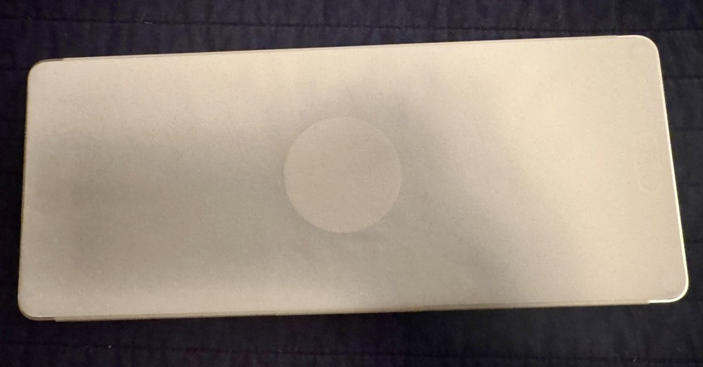 Apple Magic Wireless Keyboard with Touch ID - (USB-C) - White - w/ USB-C Cable