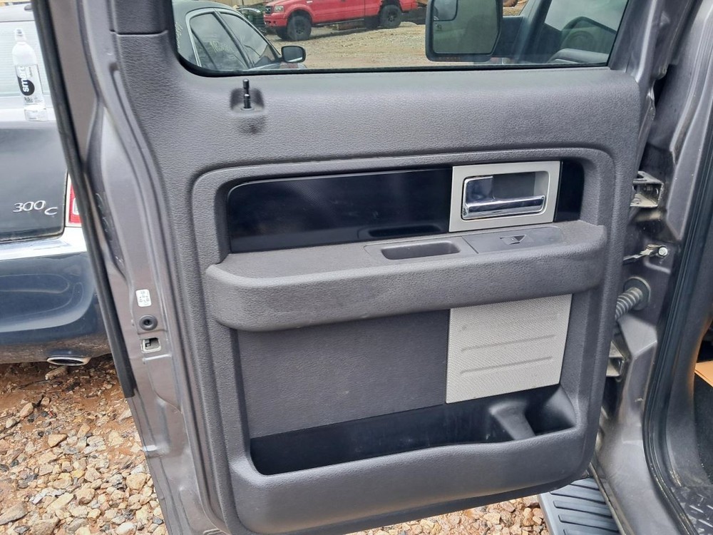 F150 2011 Glove Box 4846201