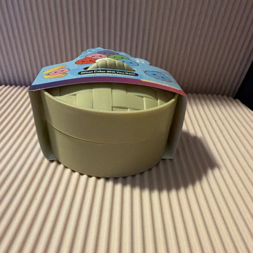 Viral Squish squashy dumpling fidget toy
