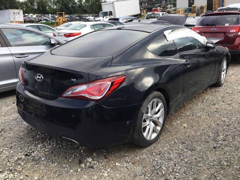 Engine ECM Electronic Control Module 3.8L Automatic Fits 13-16 GENESIS 2828551