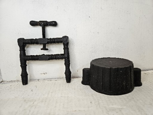 Vintage Enesco Cast Iron Nut Press - Great Condition