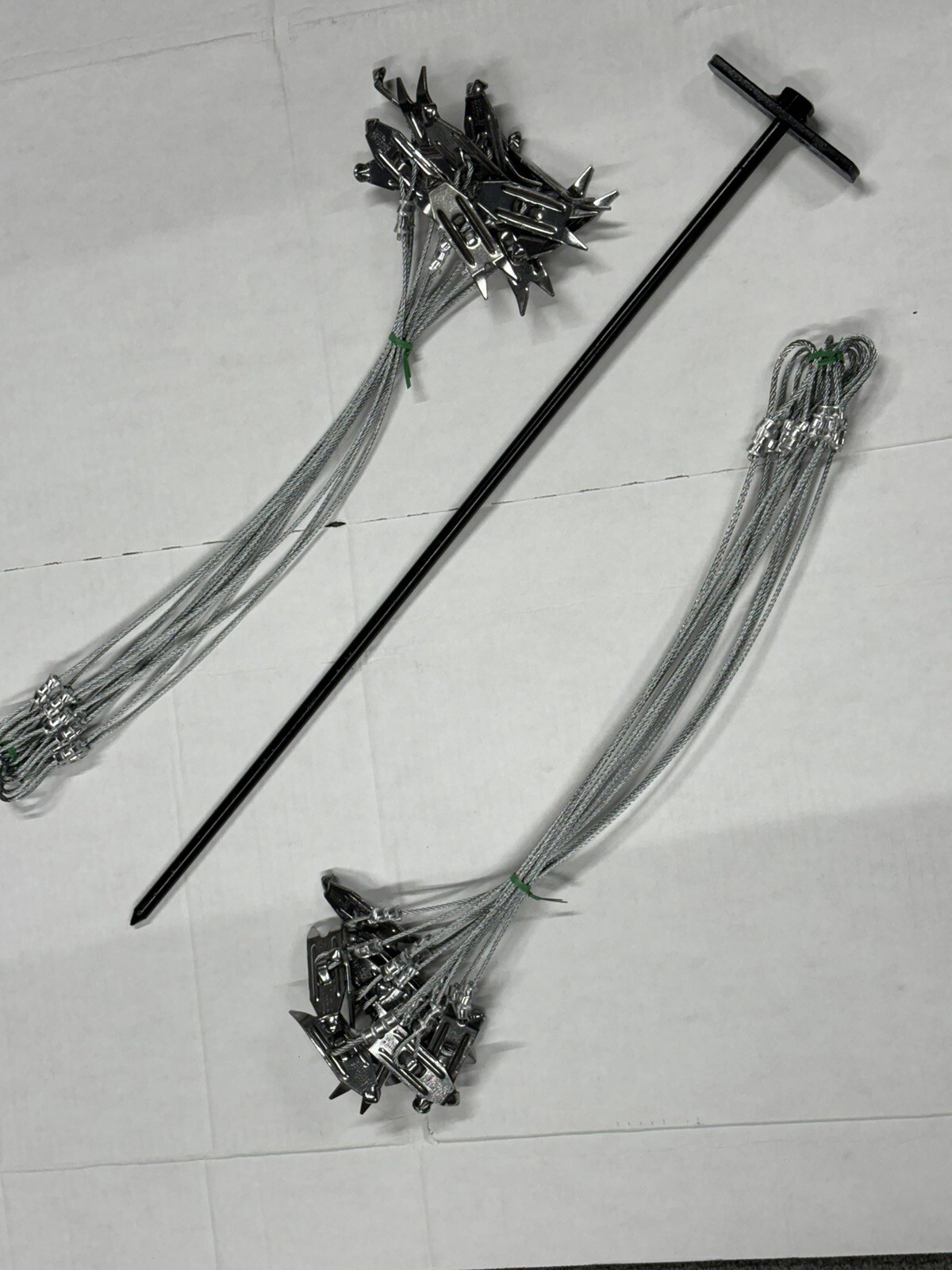 2 Dozen Heavy Duty Berkshire Anchor’s And Driver