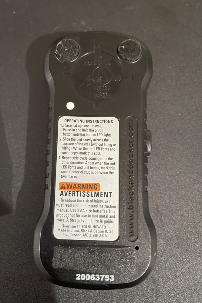 Black & Decker SF100 3/4 inch Stud Finder Stud Sensor