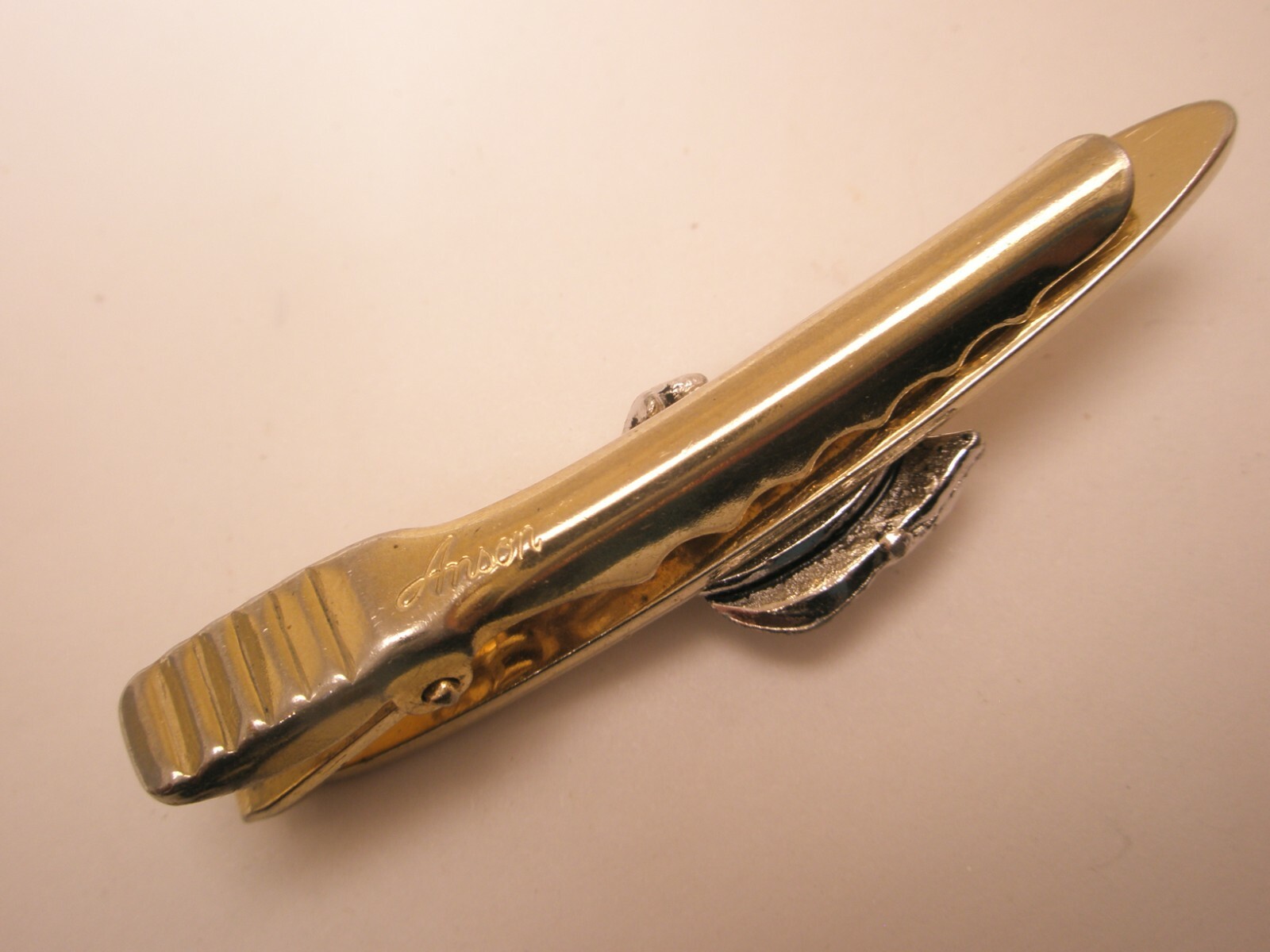 Bass Fishing Vintage ANSON Tie Bar Clip salmon steelhead muskie trout animal