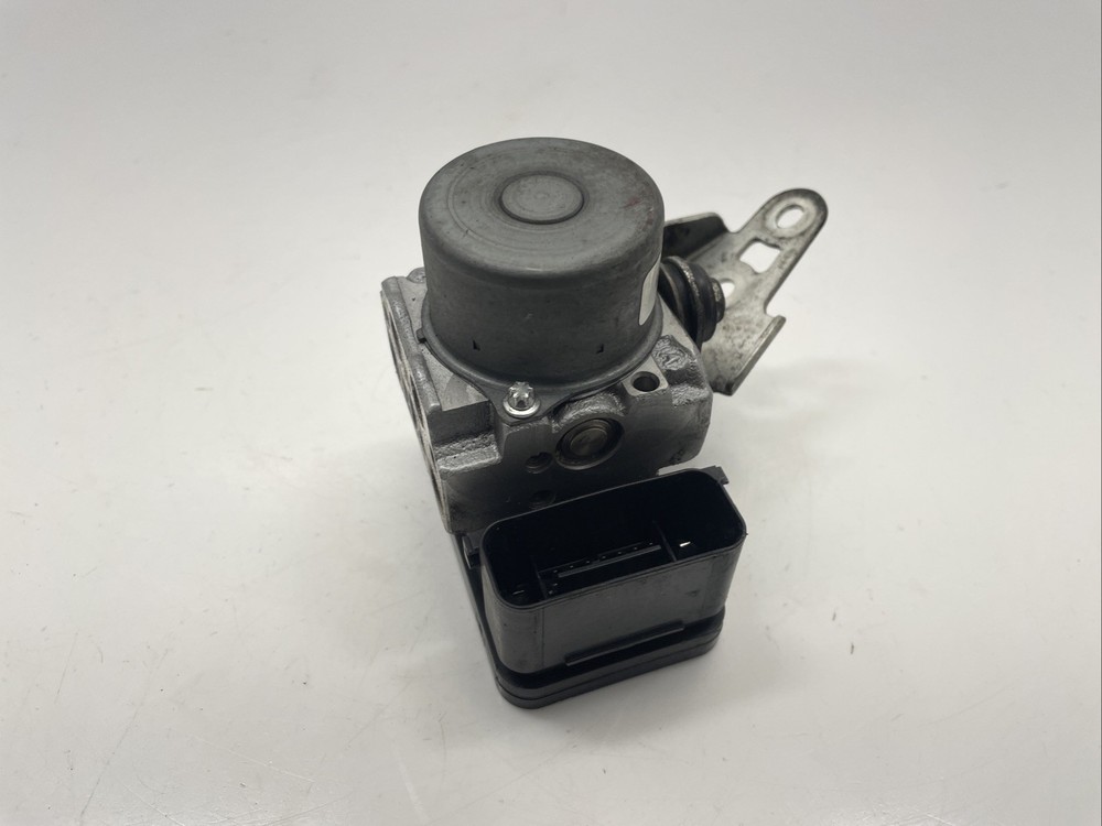 ♻️ Honda XAdv 750 K 2017 - 2020 ABS Pump Controller ♻️