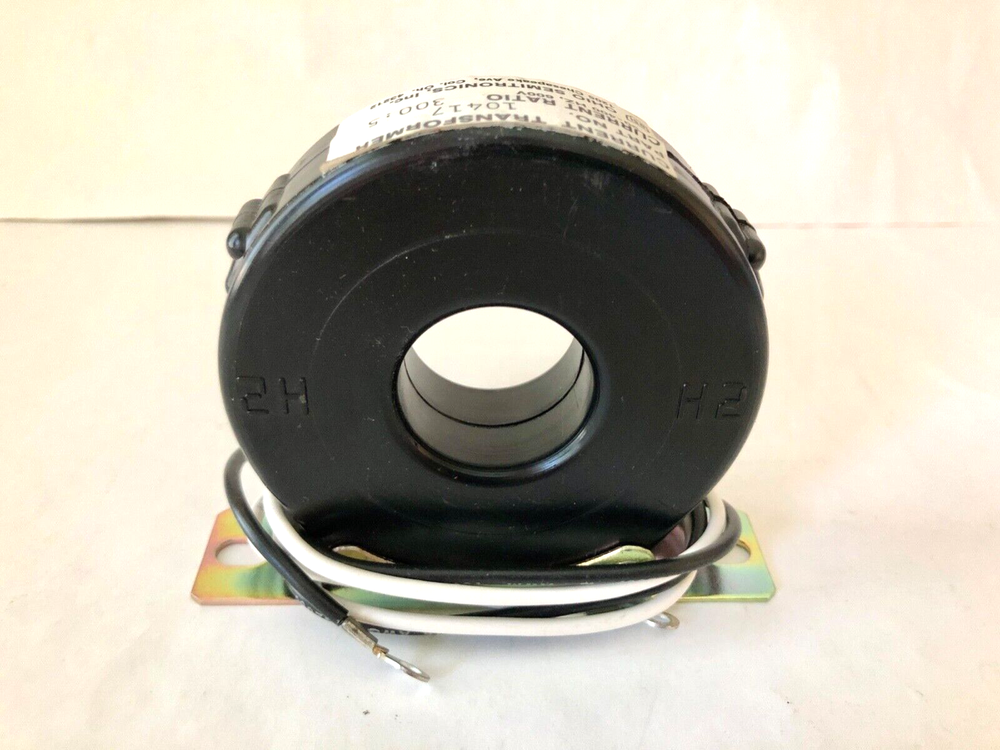OHIO SEMITRONICS 10417 CURRENT TRANSFORMER 300:5 RATIO