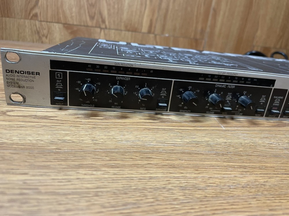 BEHRINGER SNR-2000 (PSJ006106)